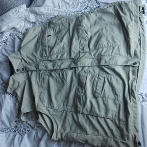 Columbia Sportswear XL multipocket vest